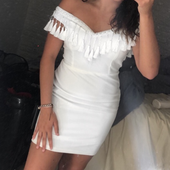 White short fringe dress Large - Picture 2 of 5